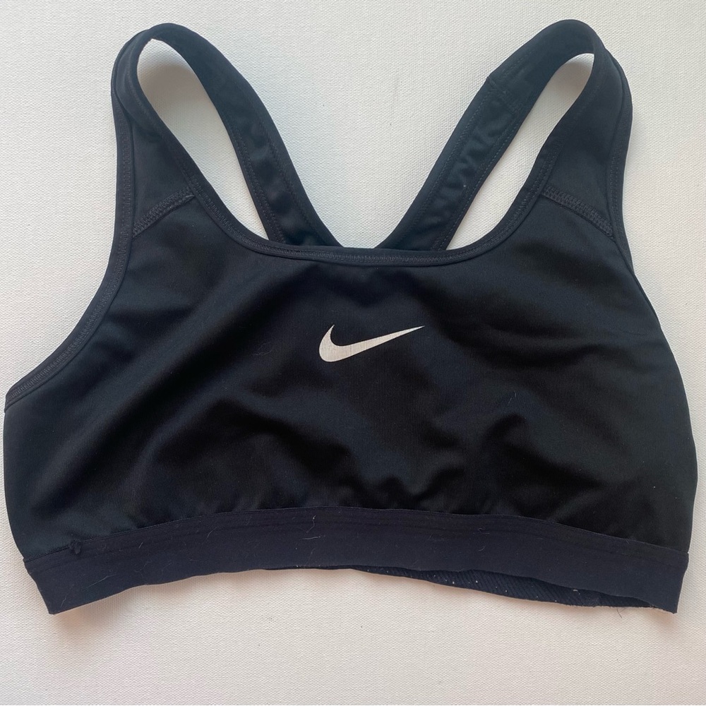 Nike Dri-FIT Swoosh Sports Bra